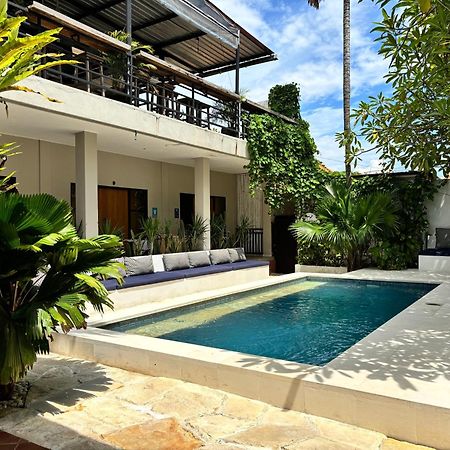 Lay Day Hostel Canggu Luaran gambar
