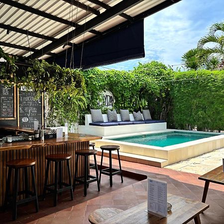 Lay Day Hostel Canggu Luaran gambar