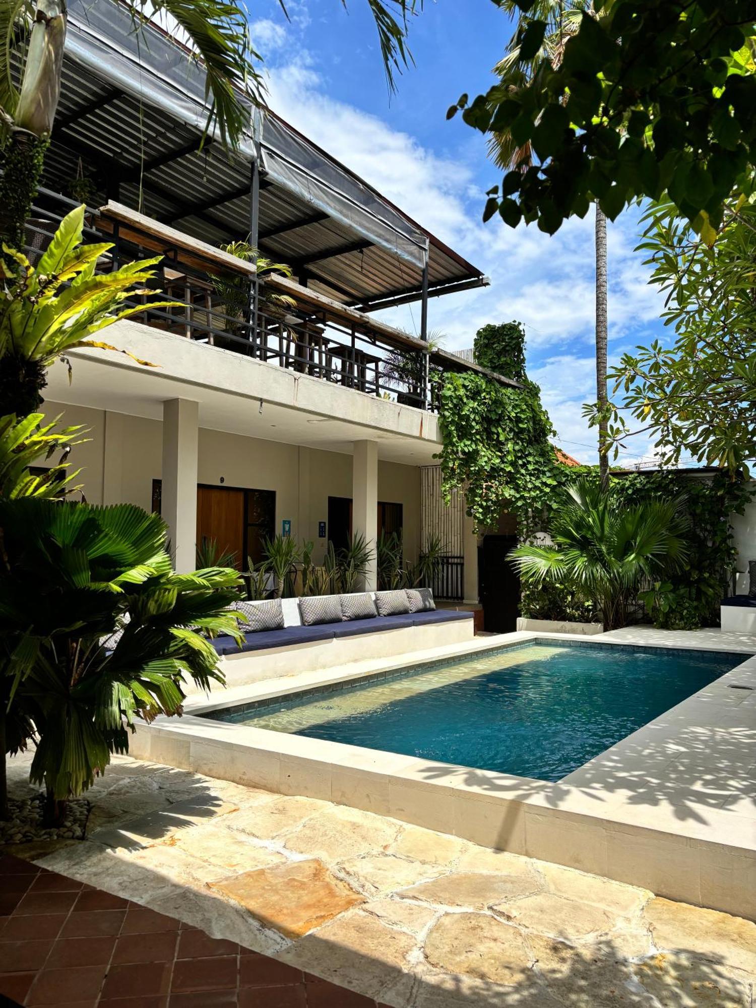Lay Day Hostel Canggu Luaran gambar