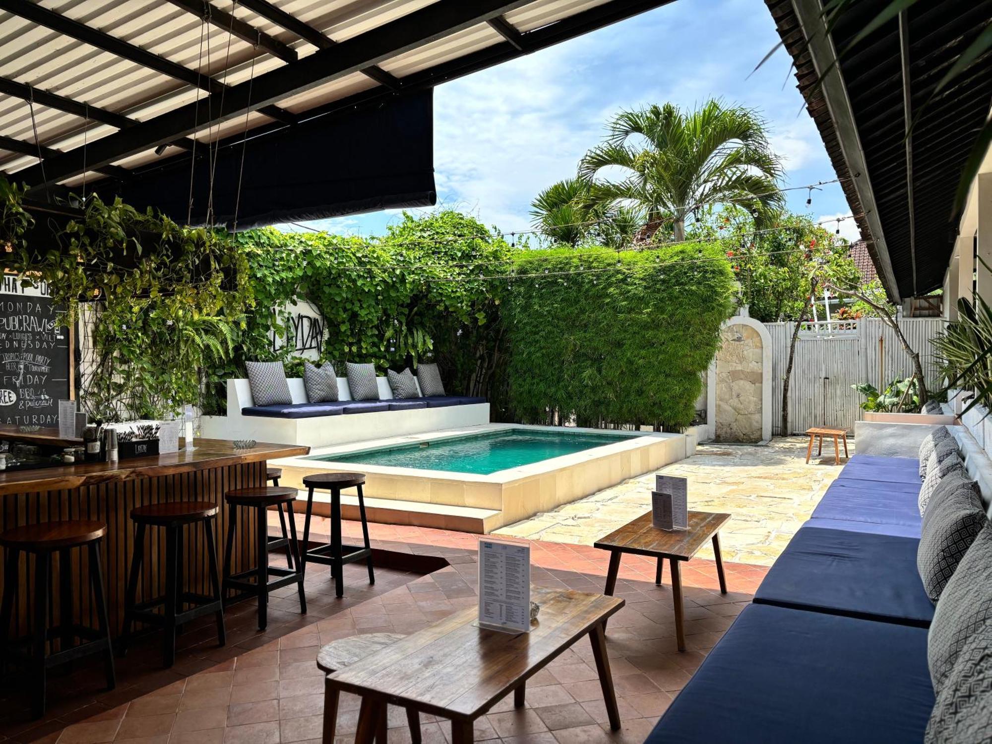 Lay Day Hostel Canggu Luaran gambar